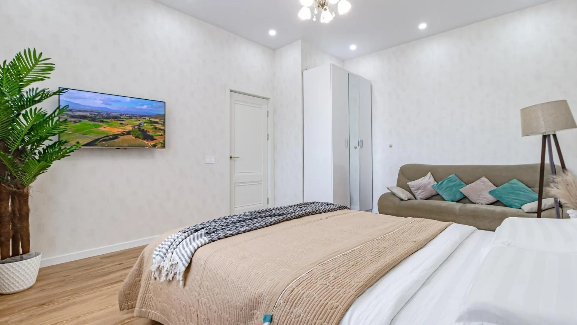 Центр Левого Берега Удобно Для Туристов Командированных Nur-Sultan  Apartment Nur-Sultan (Astana)