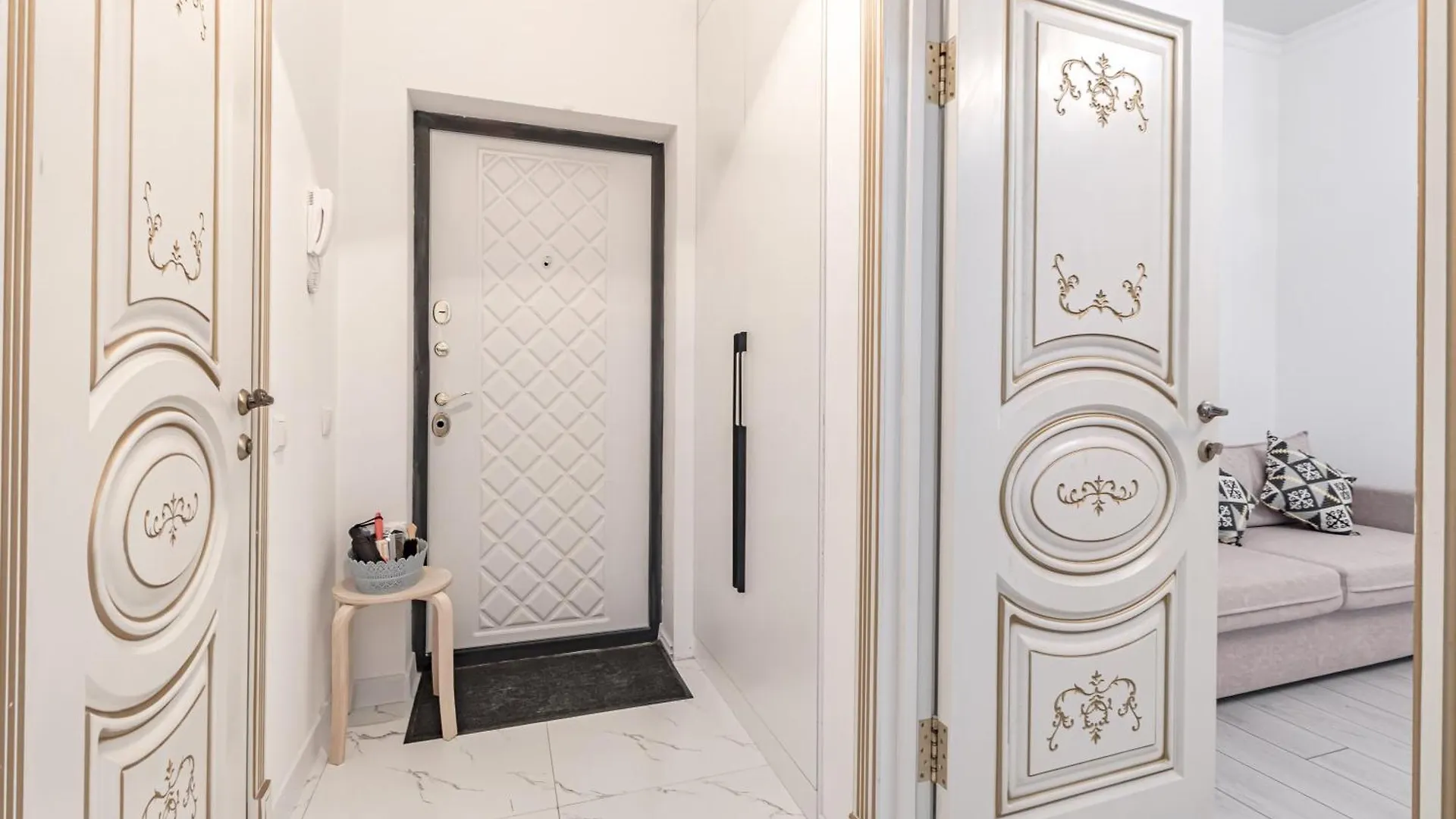 Apartment Центр Левого Берега Удобно Для Туристов Командированных Nur-Sultan